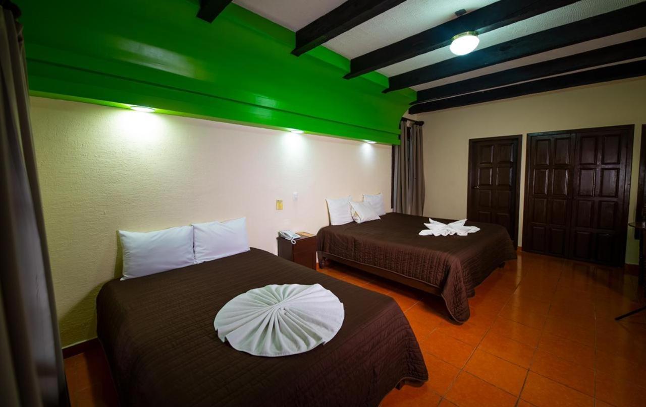 Hotel D'Monica San Cristobal de las Casas Exterior photo