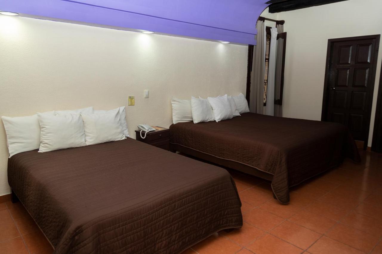 Hotel D'Monica San Cristobal de las Casas Exterior photo