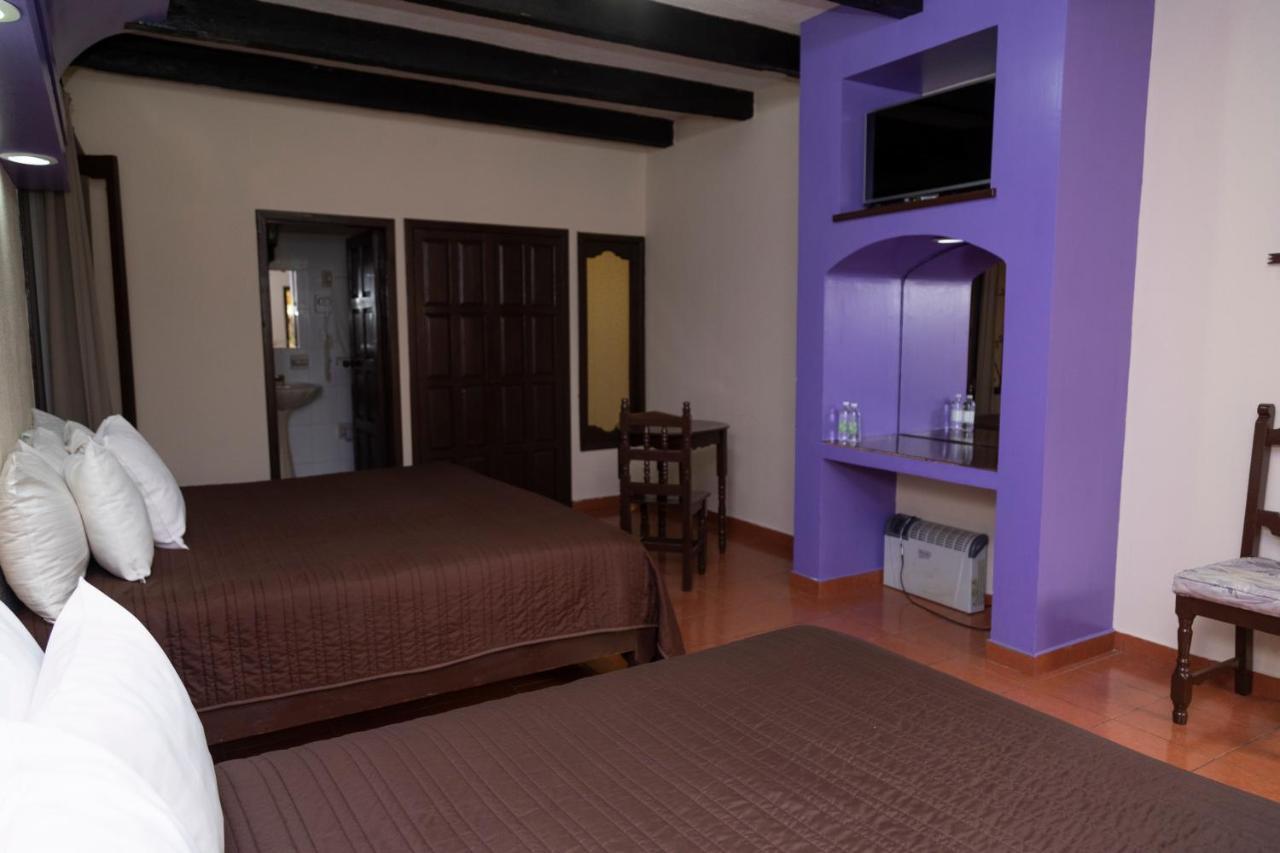 Hotel D'Monica San Cristobal de las Casas Exterior photo