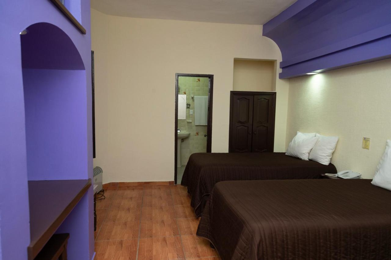 Hotel D'Monica San Cristobal de las Casas Exterior photo